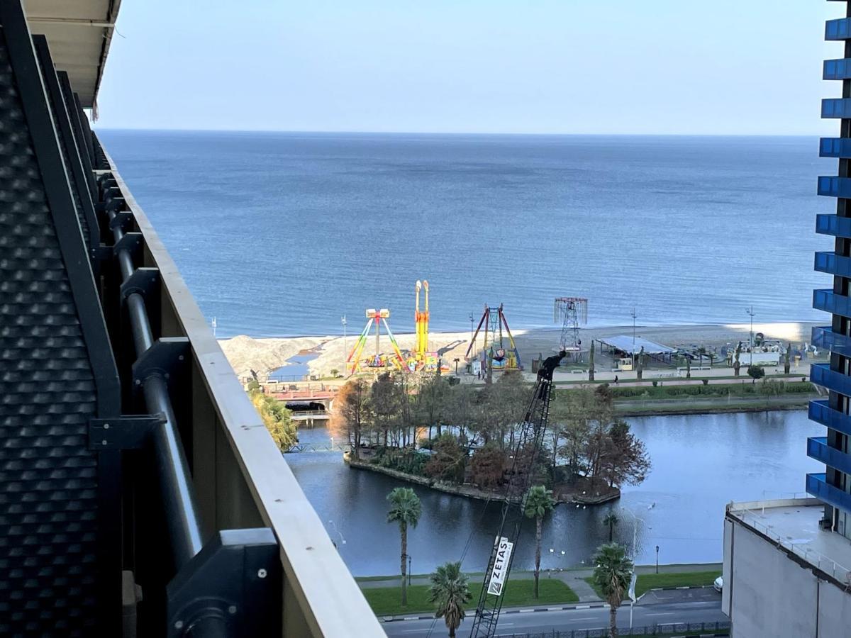 Sea ​​View In Orbi City Батуми Экстерьер фото