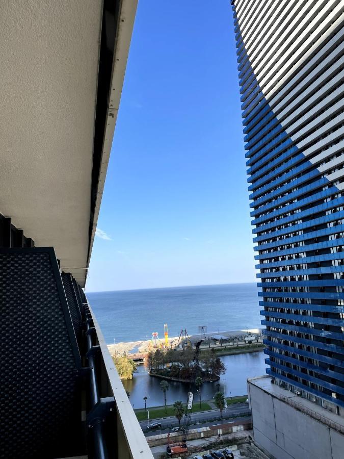 Sea ​​View In Orbi City Батуми Экстерьер фото