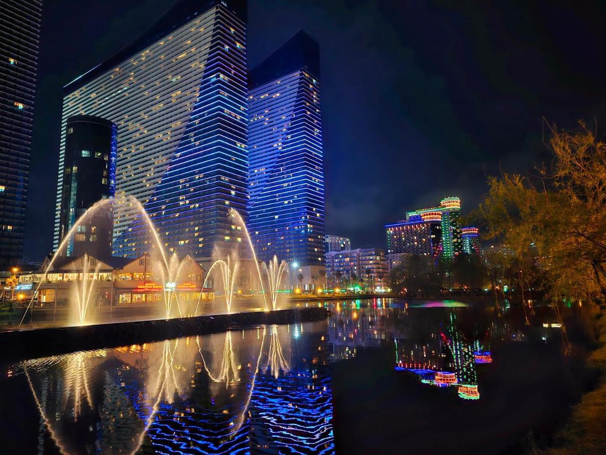 Sea ​​View In Orbi City Батуми Экстерьер фото