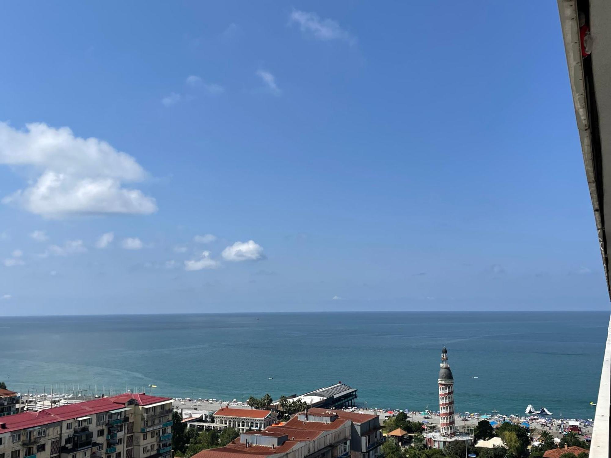 Sea ​​View In Orbi City Батуми Экстерьер фото